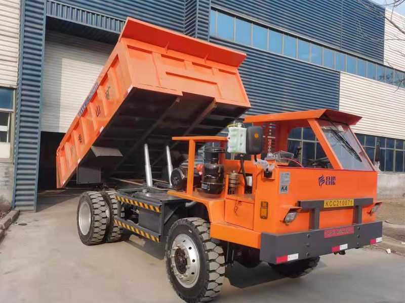 16噸礦用運(yùn)輸車(chē) 